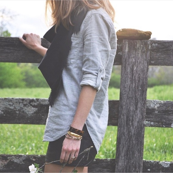 Lou & Grey Tops - Lou and Grey long sleeve button up